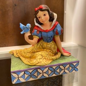 🍎SNOW WHITE🍎